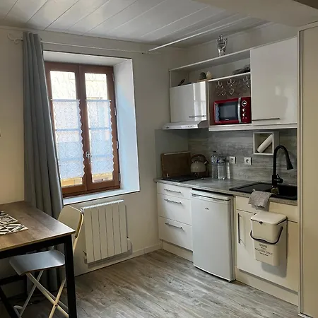 Διαμέρισμα Logustine *